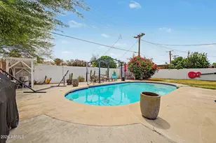 2037 W State Ave, Phoenix, AZ 85021 - Photo 24