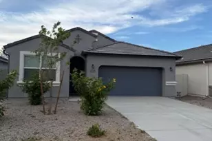 9816 E Hay Loft Dr, Florence, AZ 85132 - Photo 2
