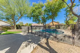 14250 W Wethersfield Rd, Surprise, AZ 85379 - Photo 28