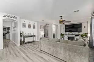 14250 W Wethersfield Rd, Surprise, AZ 85379 - Photo 8