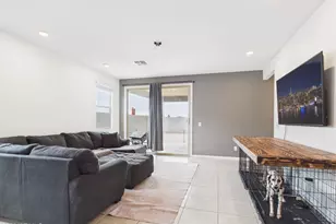 4085 E Losino Ave, San Tan Valley, AZ 85140 - Photo 10