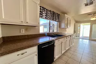 4427 N 102nd Dr, Phoenix, AZ 85037 - Photo 10