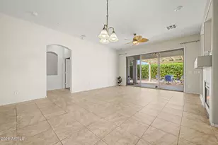 13570 W Caribbean Ln, Surprise, AZ 85379 - Photo 24