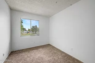 1204 E Dunbar Dr, Tempe, AZ 85282 - Photo 20