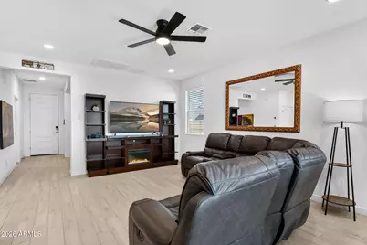 26958 N 170th Lane, Surprise, AZ 85387 - Photo 6