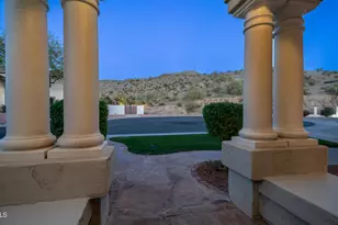 1467 E Amberwood Dr, Phoenix, AZ 85048 - Photo 6