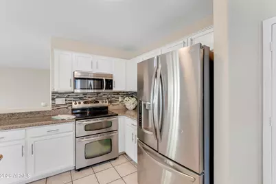 20415 N 31st Way, Phoenix, AZ 85050 - Photo 14