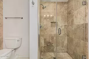 7121 E Rancho Vista Dr, Scottsdale, AZ 85251 - Photo 14