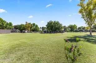 632 S Pandora Dr, Gilbert, AZ 85296 - Photo 34