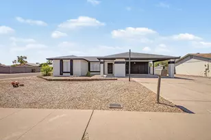 935 W Santa Cruz Dr, Tempe, AZ 85282 - Photo 2