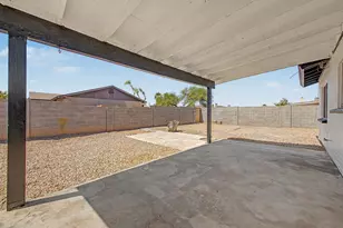 935 W Santa Cruz Dr, Tempe, AZ 85282 - Photo 28