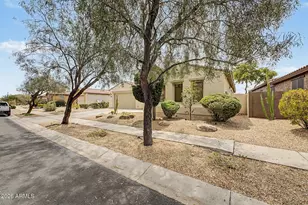1741 W Bramble Berry Ln, Phoenix, AZ 85085 - Photo 6