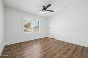 127 E Pershing Ave, Phoenix, AZ 85022 - Photo 24