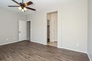 12051 W Tether Trl, Peoria, AZ 85383 - Photo 6