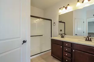 12051 W Tether Trl, Peoria, AZ 85383 - Photo 8