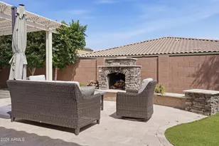 2722 E Indian Wells Dr, Gilbert, AZ 85298 - Photo 40