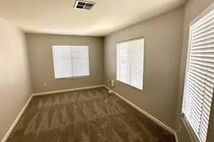 1329 E Cathedral Rock Dr, Phoenix, AZ 85048 - Photo 4