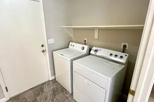 1329 E Cathedral Rock Dr, Phoenix, AZ 85048 - Photo 8
