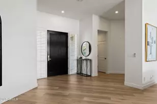 10060 N 78th Pl, Scottsdale, AZ 85258 - Photo 6