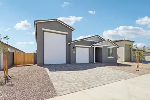 10077 N 156th Ave, Waddell, AZ 85355 - Photo 2