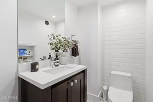 2032 N Alvarado Rd, Phoenix, AZ 85004 - Photo 40