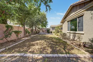 2559 E Penedes Dr, Gilbert, AZ 85298 - Photo 72