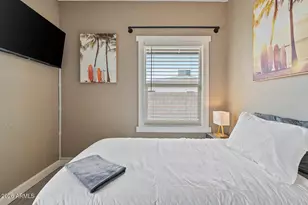 1632 E Adams St, Phoenix, AZ 85034 - Photo 10