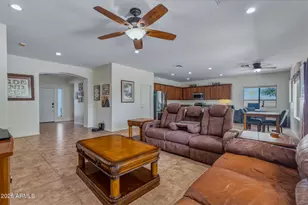 2914 E Coconino Dr, Gilbert, AZ 85298 - Photo 10