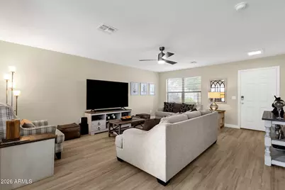 2274 E Peach Tree Drive, Chandler, AZ 85249 - Photo 10