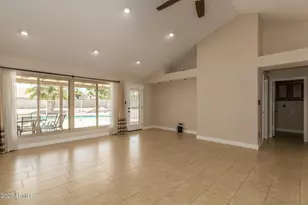 661 S Oak Circle, Chandler, AZ 85226 - Photo 8