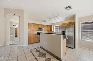 16529 N 89th Ave, Peoria, AZ 85382 - Photo 14