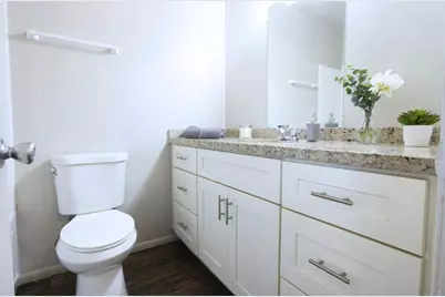 9230 N 6th Street #3, Phoenix, AZ 85020 - Photo 2