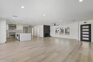 7834 E Sweetwater Ave, Scottsdale, AZ 85260 - Photo 8