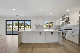 7834 E Sweetwater Ave, Scottsdale, AZ 85260 - Photo 12