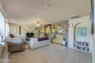 406 W 11th St, Eloy, AZ 85131 - Photo 2