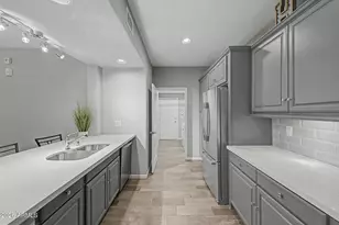 3935 E Rough Rider Rd, Phoenix, AZ 85050 - Photo 2