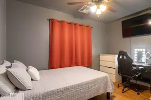 21052 N Alma Dr, Maricopa, AZ 85138 - Photo 18