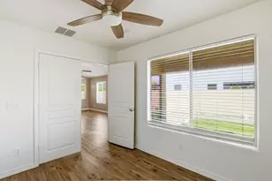 21069 N Jocelyn Ln, Maricopa, AZ 85138 - Photo 8