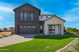 3326 S Stuart Ct, Gilbert, AZ 85297 - Photo 2