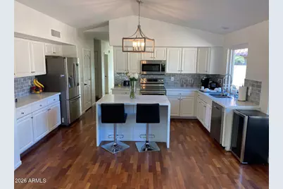 1570 E Horseshoe Avenue, Gilbert, AZ 85296 - Photo 6