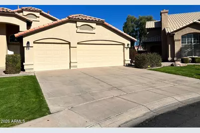 1570 E Horseshoe Avenue, Gilbert, AZ 85296 - Photo 2