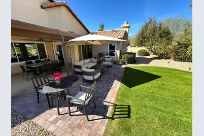 1570 E Horseshoe Avenue, Gilbert, AZ 85296 - Photo 10