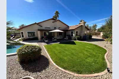 1570 E Horseshoe Avenue, Gilbert, AZ 85296 - Photo 12