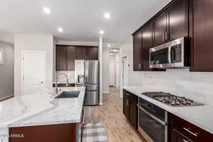 14600 W Valentine St, Surprise, AZ 85379 - Photo 6