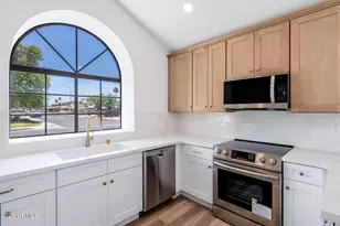 630 N St Paul, Mesa, AZ 85205 - Photo 10