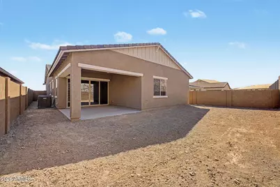 16982 W Desert Lane, Goodyear, AZ 85338 - Photo 32