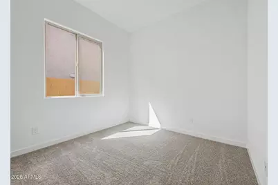 16982 W Desert Lane, Goodyear, AZ 85338 - Photo 20