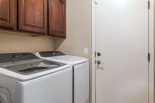 1628 E Canyon Creek Dr, Gilbert, AZ 85295 - Photo 8