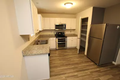 322 E Bobcat Place, Casa Grande, AZ 85122 - Photo 6