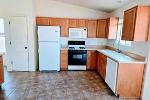 3716 Barahona Dr, Sierra Vista, AZ 85650 - Photo 2